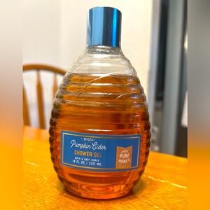 Bath & Body Works Spiced Pumpkin Cider Shower Gel with Pure Honey